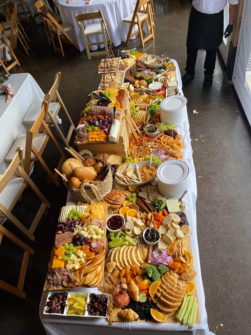 Laurenda's Family Restaurant & Catering - photo 4