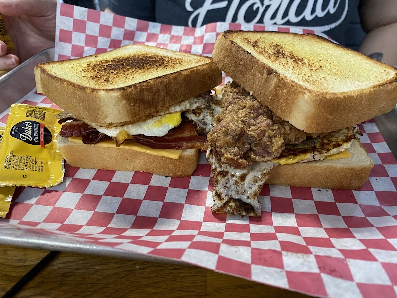 Three Oaks Cafe & Catering - photo 4