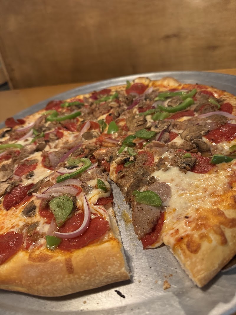Mimmo's Pizzeria & Restaurant - St. Albans - photo 4