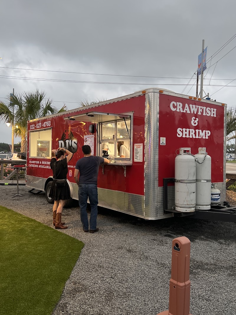 DJ's Crawfish- Food Truck - photo 2