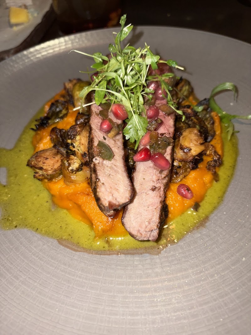 Harvest Seasonal Grill - Newtown - photo 4