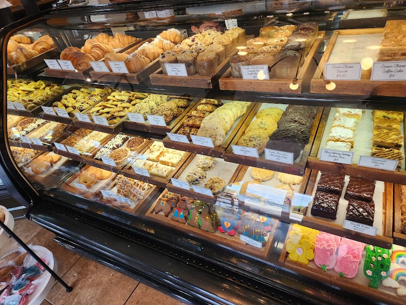 World Catering Bakery - photo 3