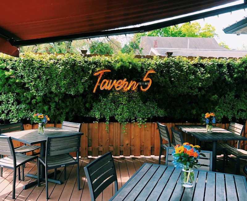 Tavern 5 - photo 2