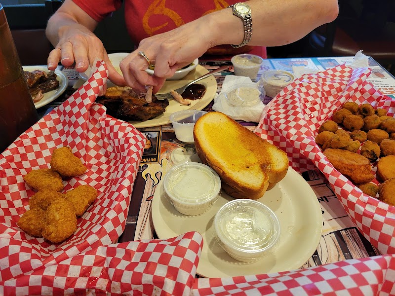 J.R.'s Rib Shack - photo 5