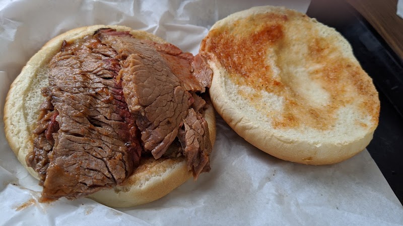Mike's Barbeque House - photo 2