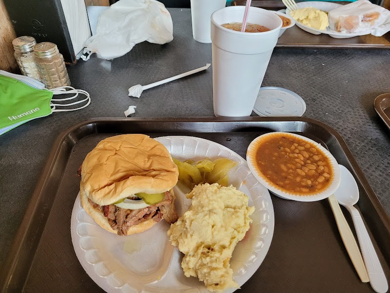 Mike's Barbeque House - photo 4