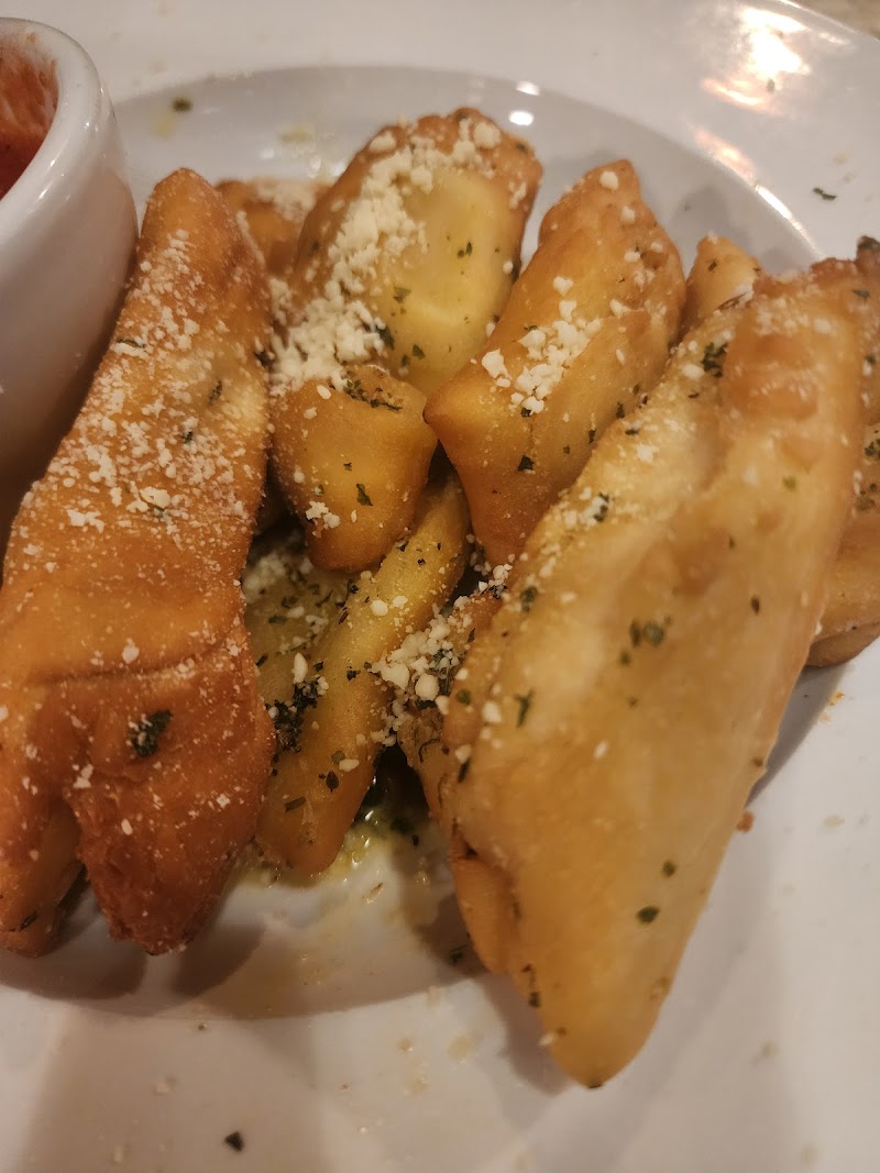 Maciano's Pizza & Pastaria - photo 4