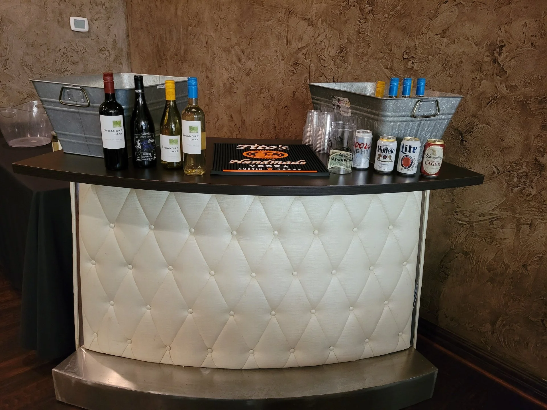 Luxe Bar Services - photo 4