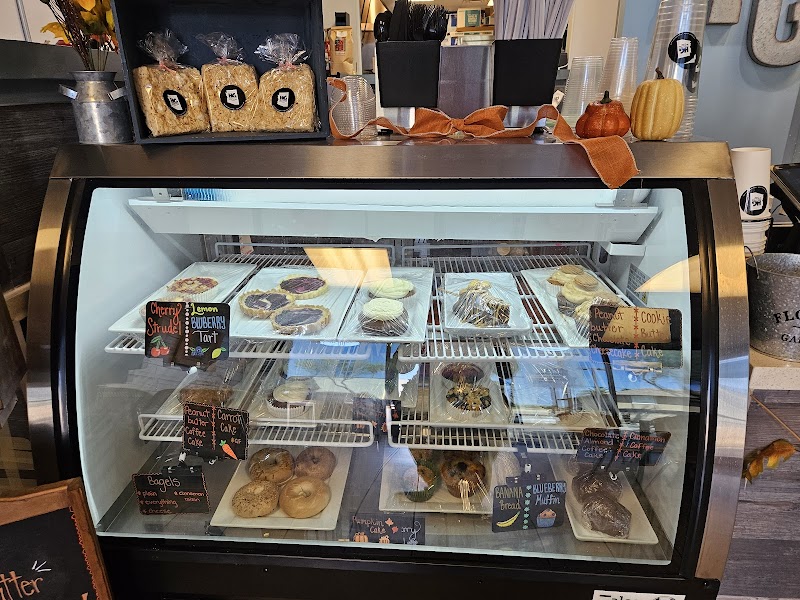 HG Higher Grounds Coffee and Cafe - photo 2