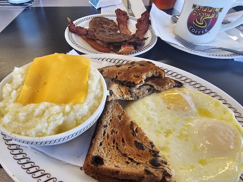 Waffle House - photo 2