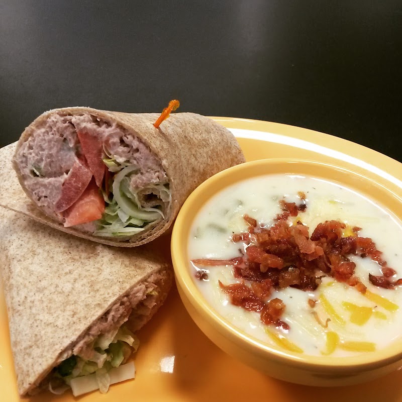 Greg's Sandwich Works - photo 2