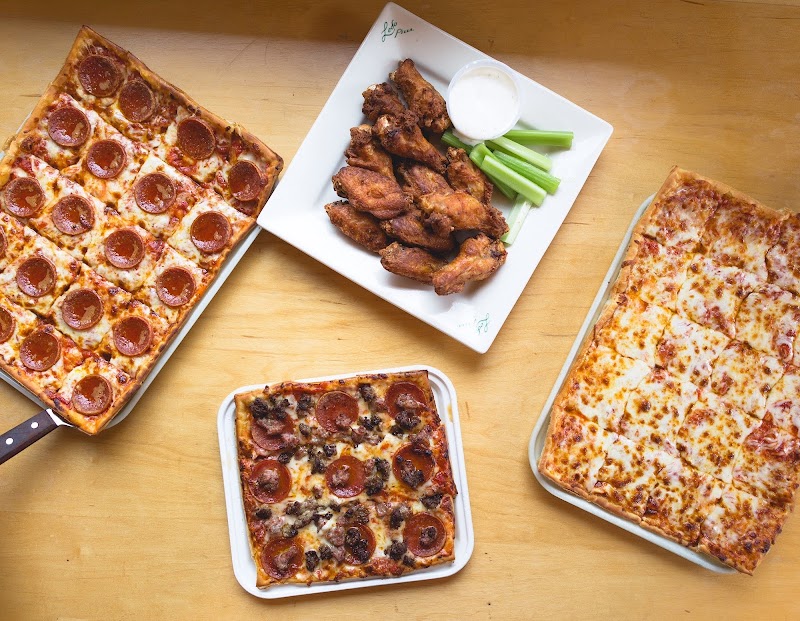 Ledo Pizza - photo 2