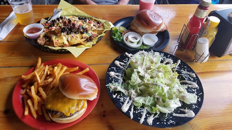Captain Ron's Bar & Grill - photo 4