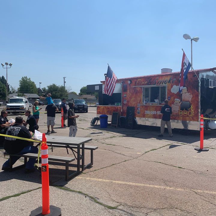 Fire and Smoke BBQ - photo 4