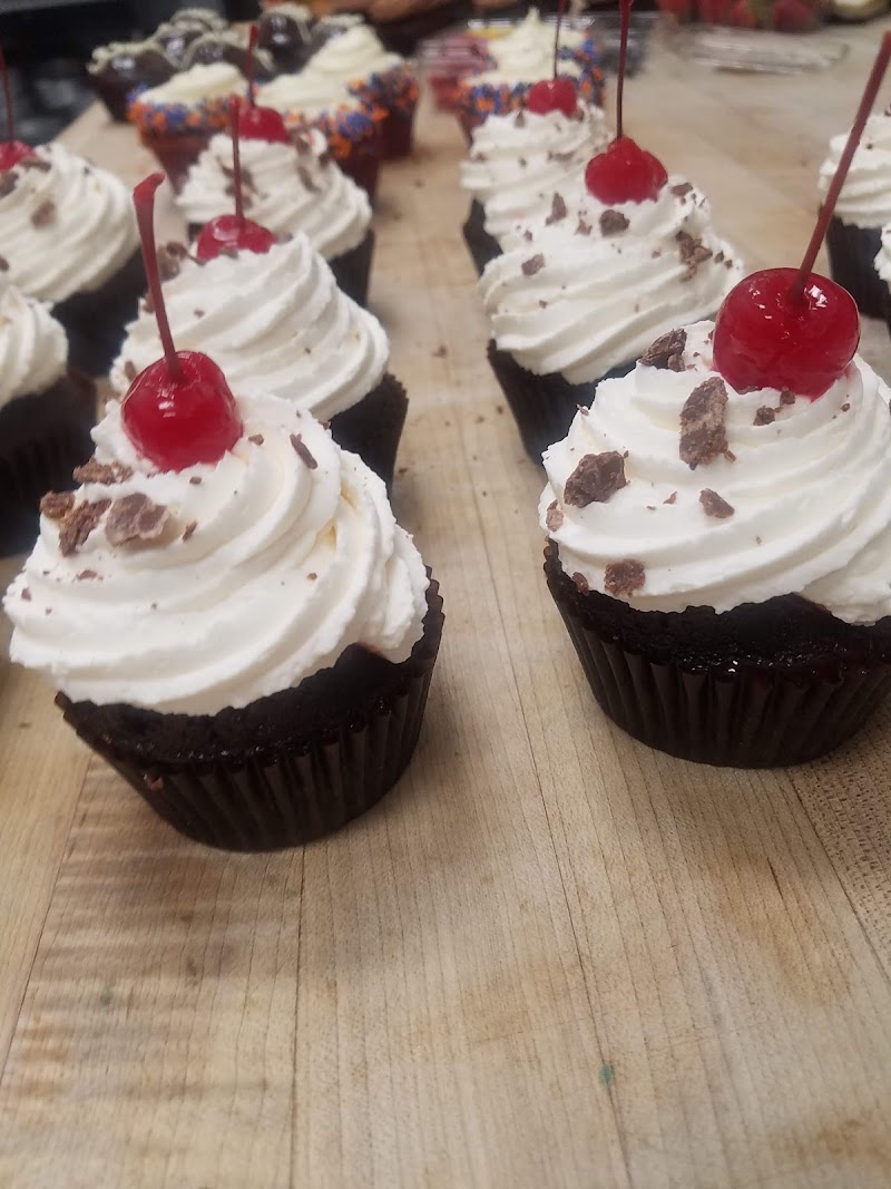 Lisa's Bon Appetit Events & Catering - photo 3