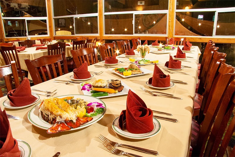 The Gateway Restaurant & Lodge - Catering in Three Rivers, California