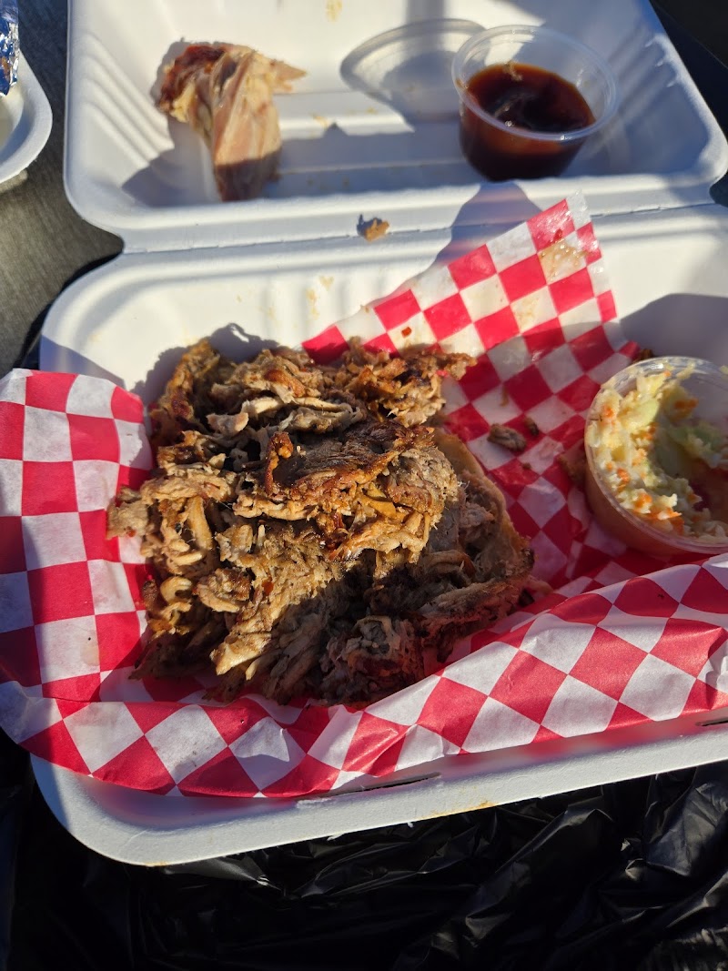 Silver’s NC BBQ - photo 4