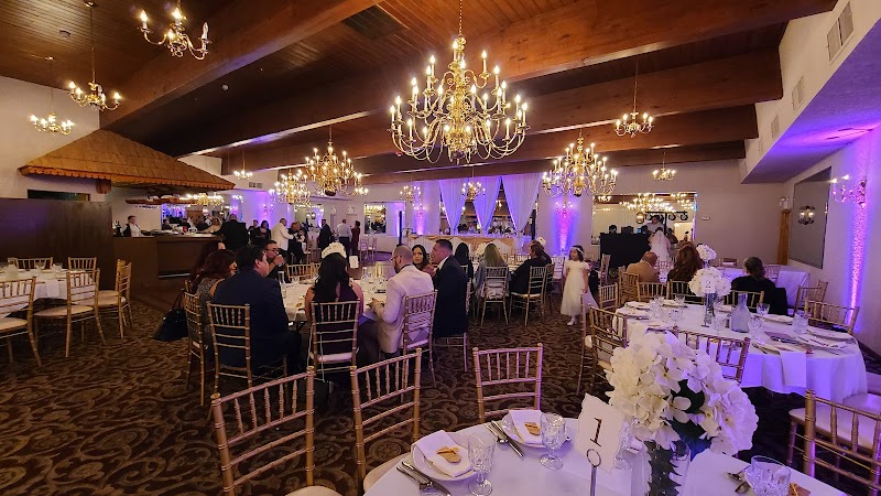 Candlelight Banquets - Catering in Chicago Ridge, Illinois