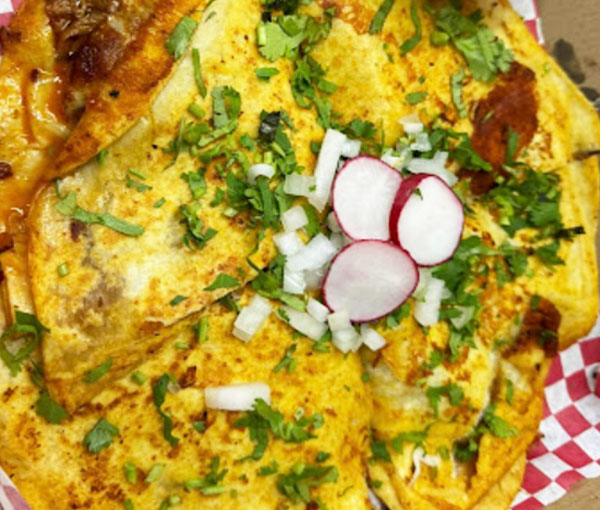 PINAS TACOS CATERING - photo 4