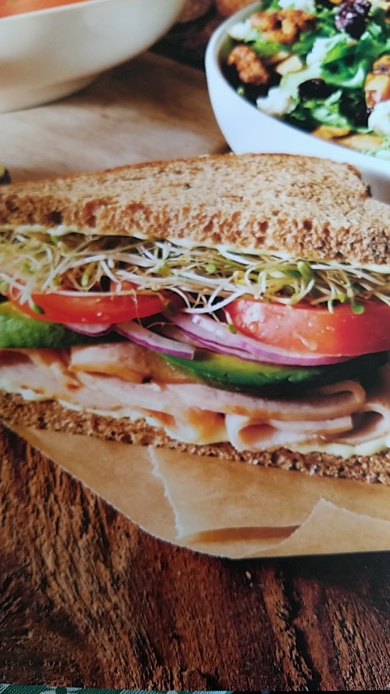 Erik's DeliCafe of Salinas - photo 4