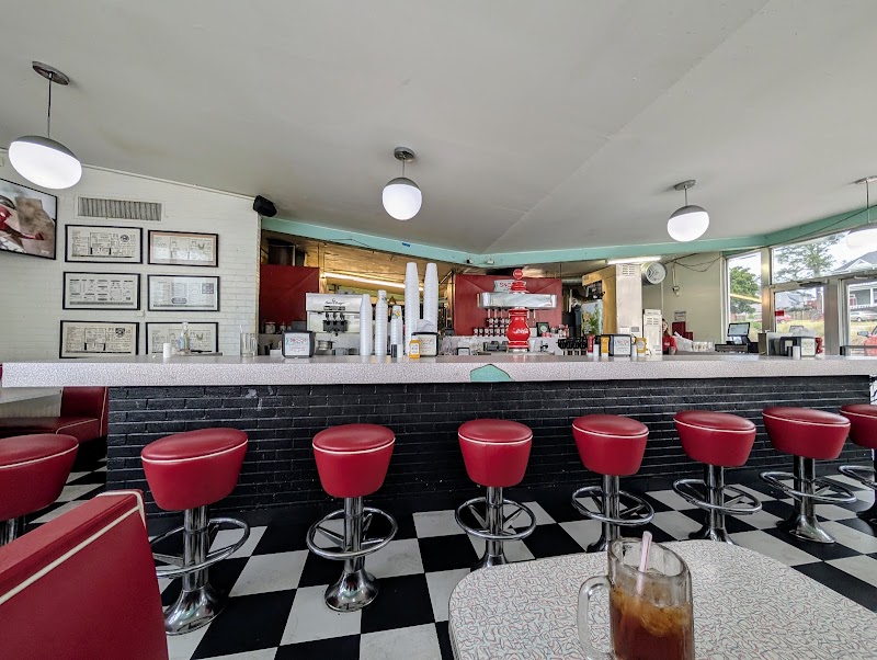 Sno-Cap Drive in - photo 5