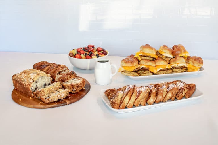 Chompie's Restaurant, Deli, and Bakery - photo 4