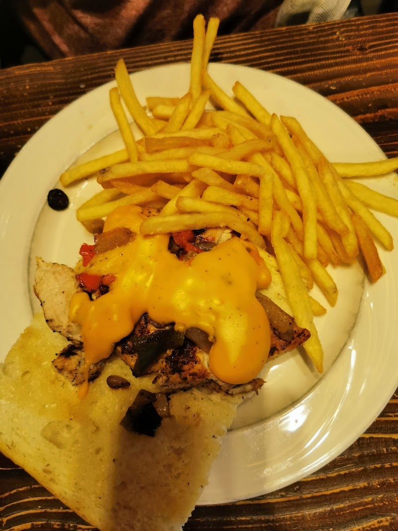 Grizzly Grill - photo 5