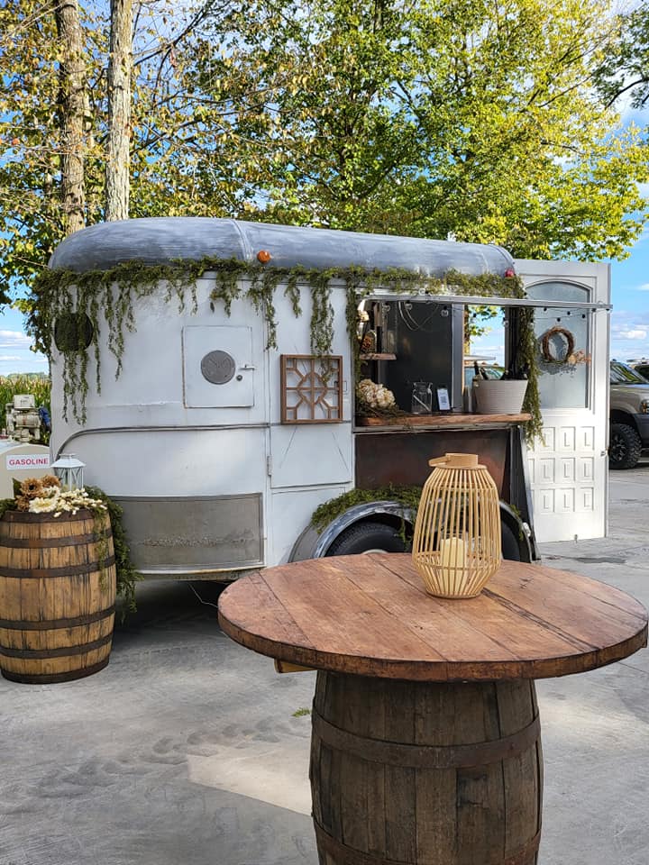 Poured to Perfection- Mobile Bartenders - Catering in Indianapolis, Indiana