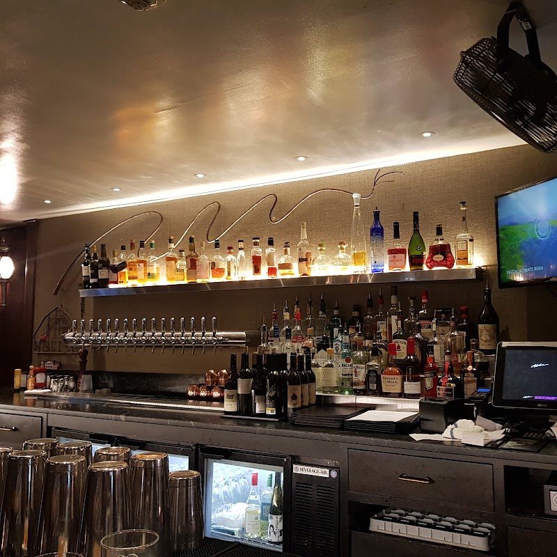Whip Bar & Grill - photo 3