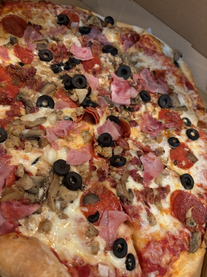 Mancino's Pizza & Catering - photo 3