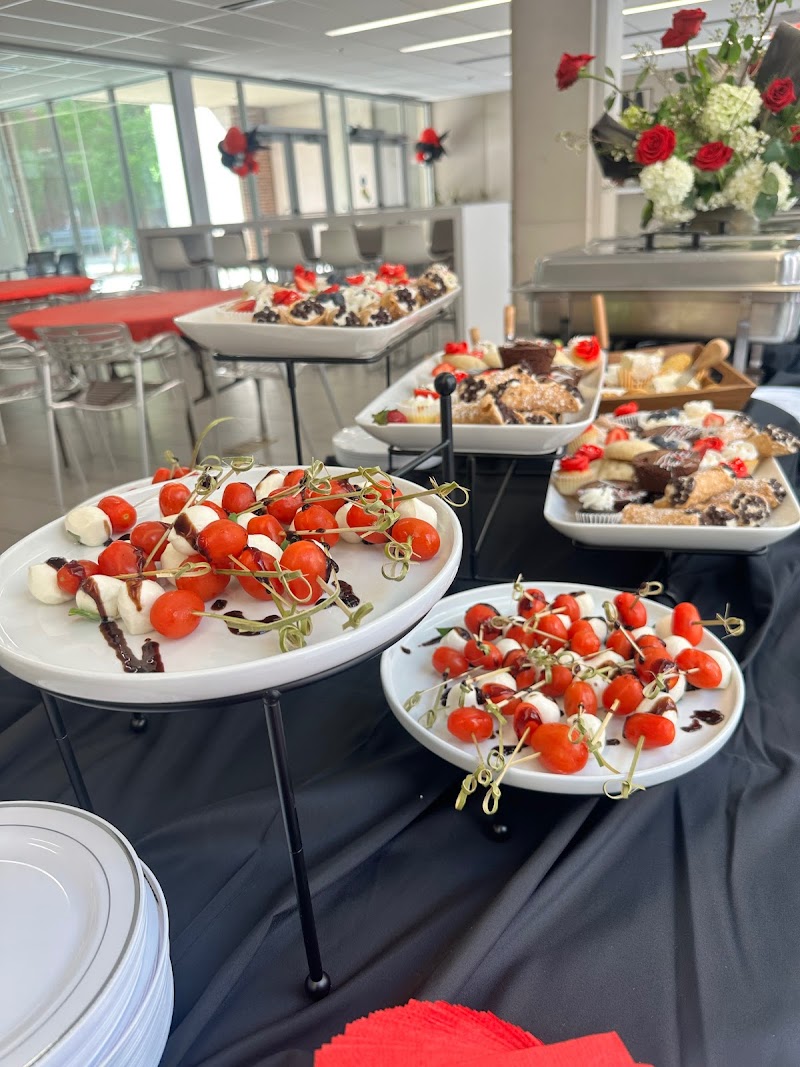 Thyme to Cater - photo 4