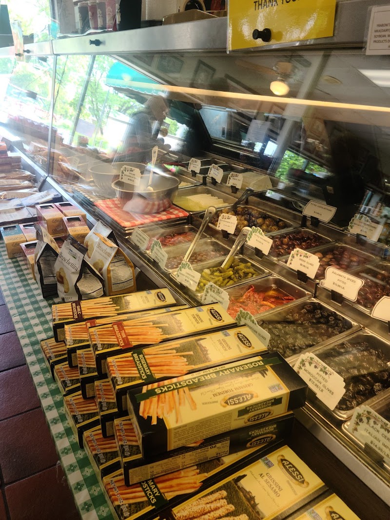 Fraboni's Italian Specialties & Delicatessen - photo 4
