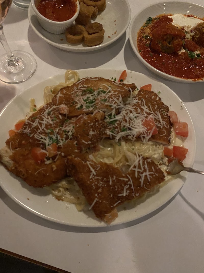 Amici Restaurant - photo 2