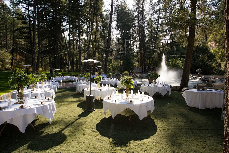 Commellini Estate - Catering in Spokane, Washington