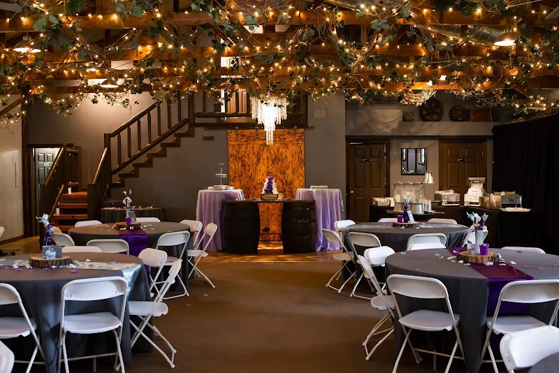 The Barn at Walnut Creek - Catering in Marshfield, Missouri