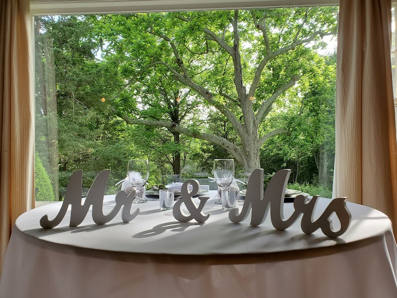 The Bates House - photo 5