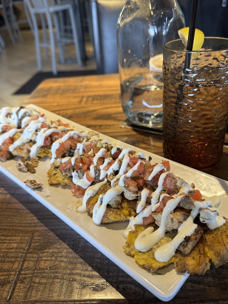 Zeke's Kitchen & Bar - photo 2