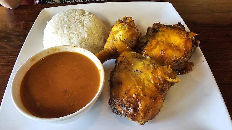 Lo Nuestro Dominican Restaurant - photo 3