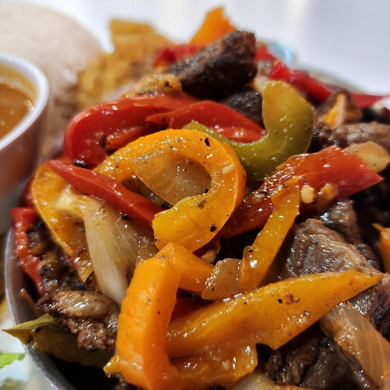 Lo Nuestro Dominican Restaurant - photo 4