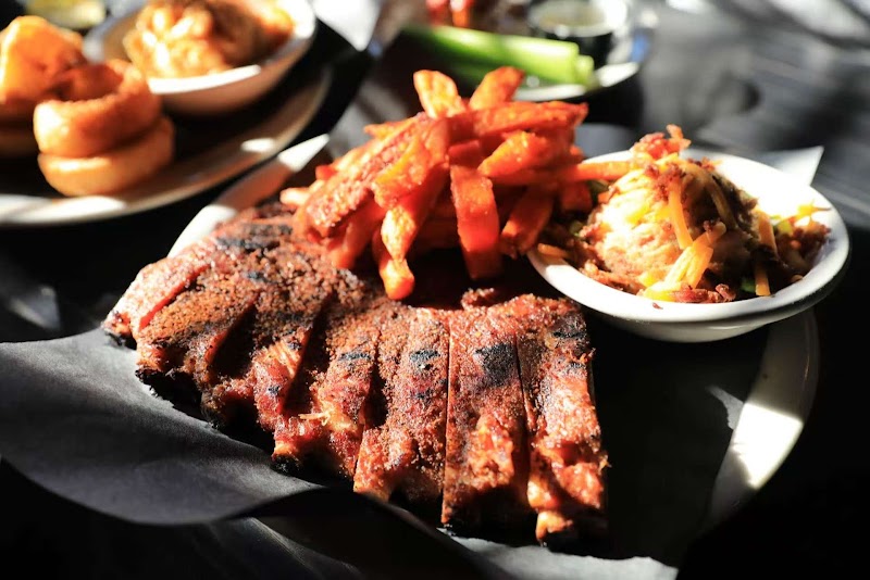 Food & Fire BBQ-Taphouse - photo 3