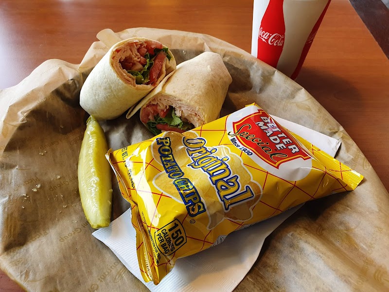 Picasso Deli - photo 5