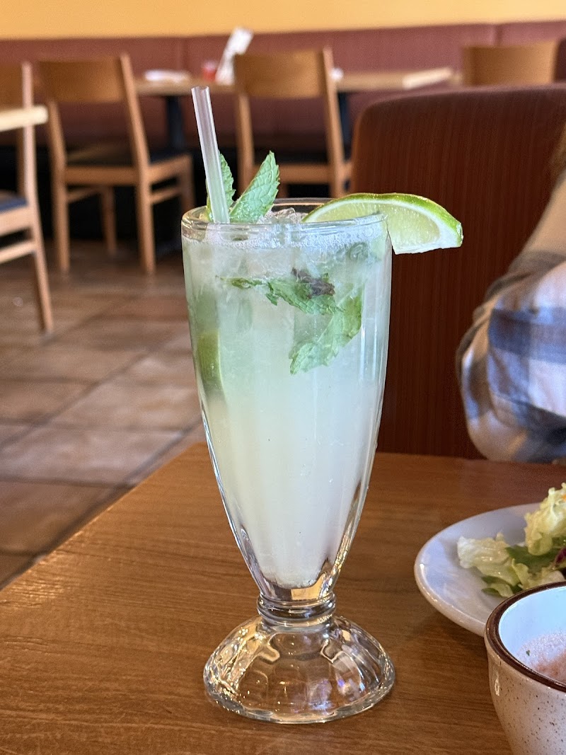 El Amigo Restaurant - photo 4