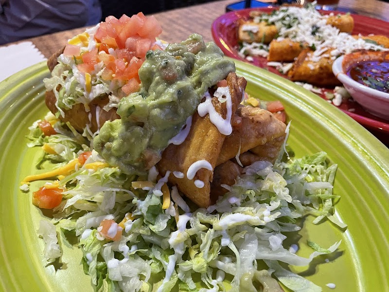 El Amigo Restaurant - photo 3