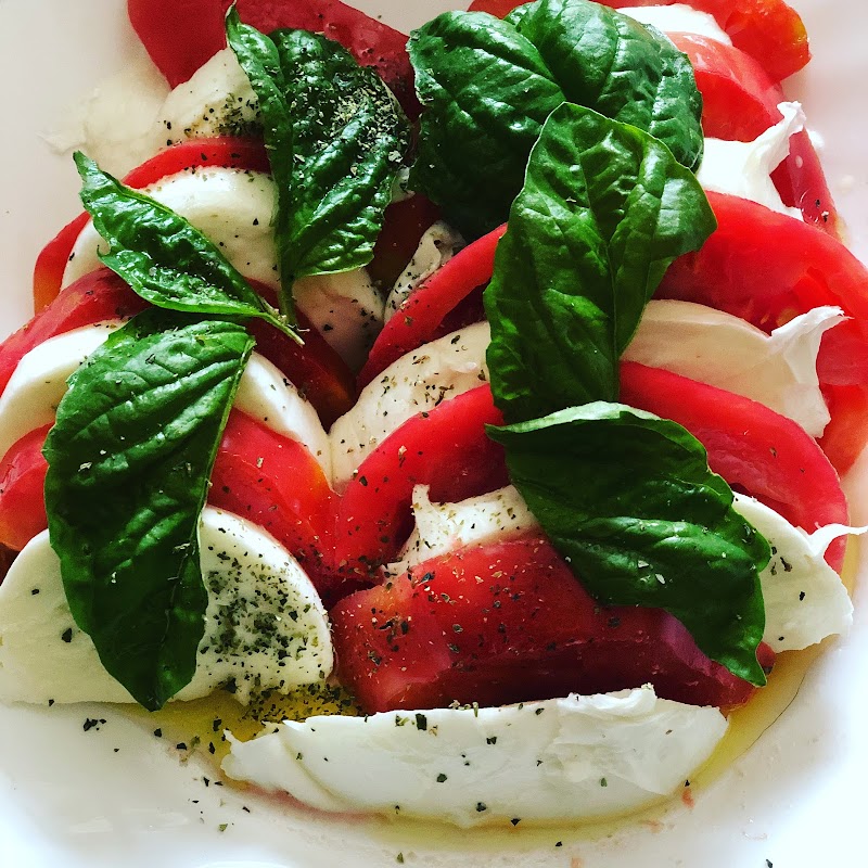 Vincenzo's Italian Deli - photo 2