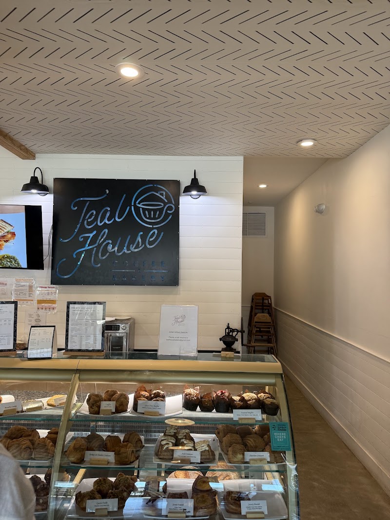 Teal House Coffee & Bakery - photo 5