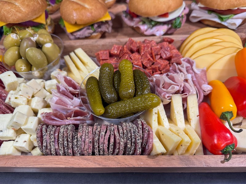 MC's Luxe Bar & Catering Services Inc - Catering in Panama City Beach, Florida