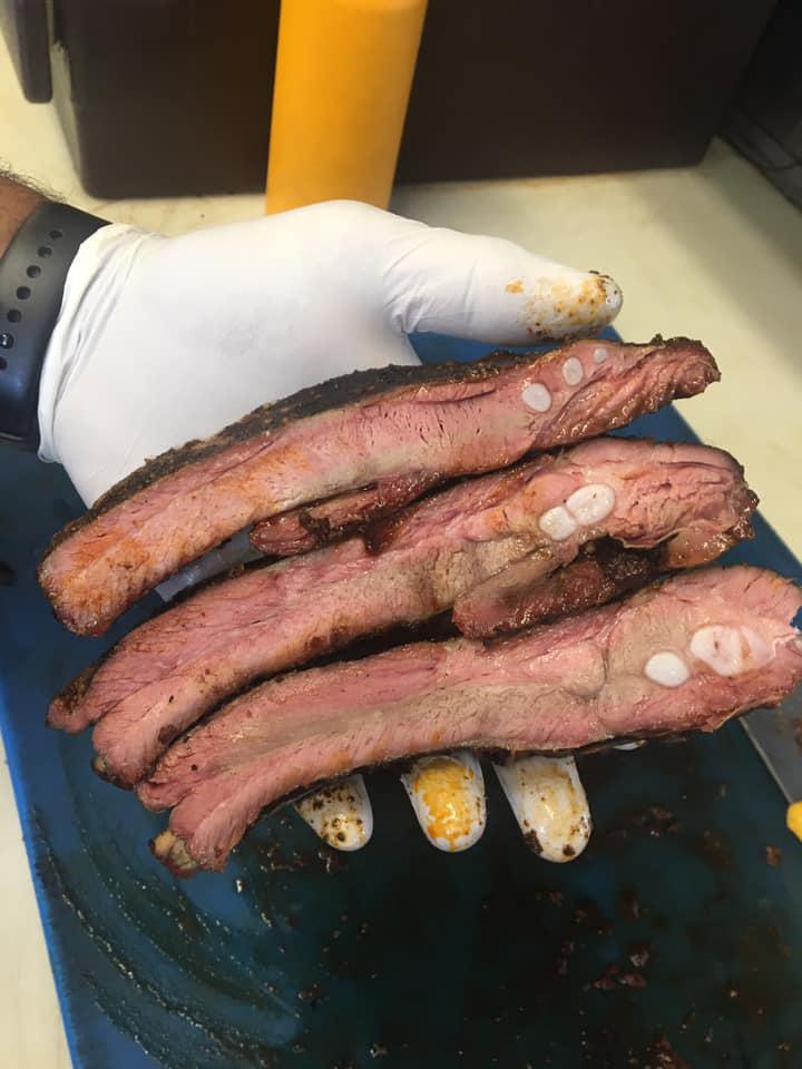 The Smoke N' Pig BBQ - photo 5
