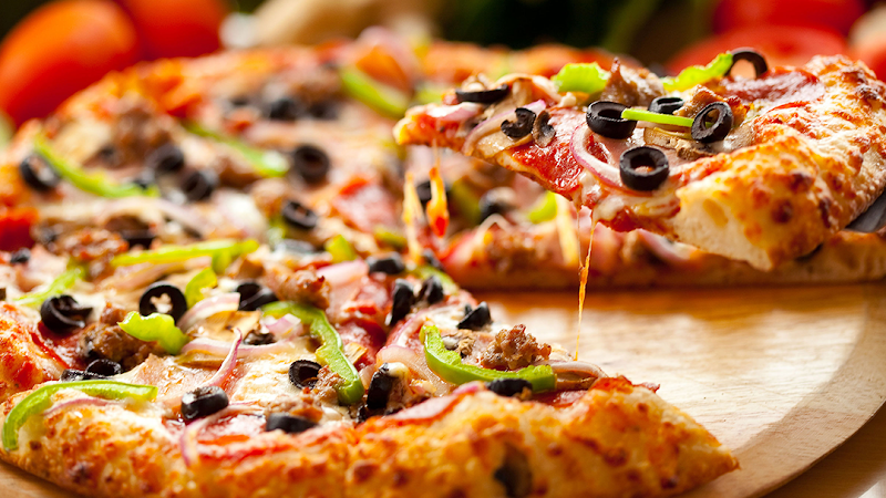 Mel's Sportspage Bar & Snickers Pizza Shop - Catering in Virginia, Minnesota