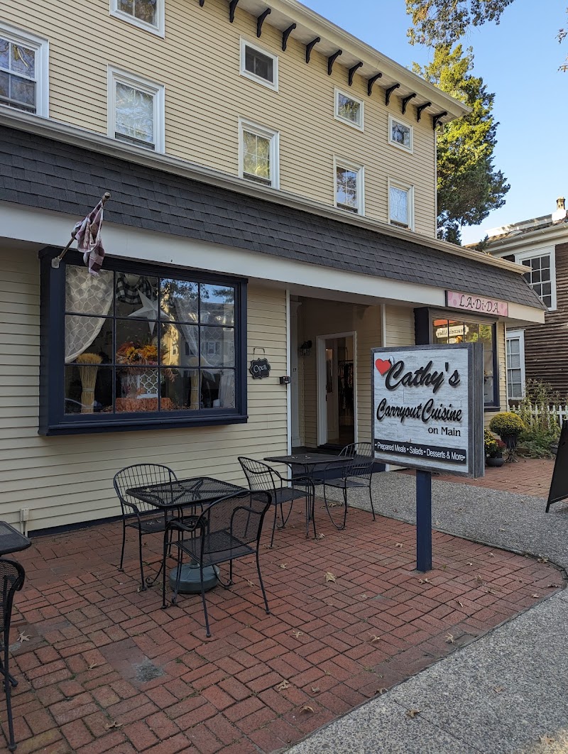 Cathy's Carryout Cuisine - photo 5