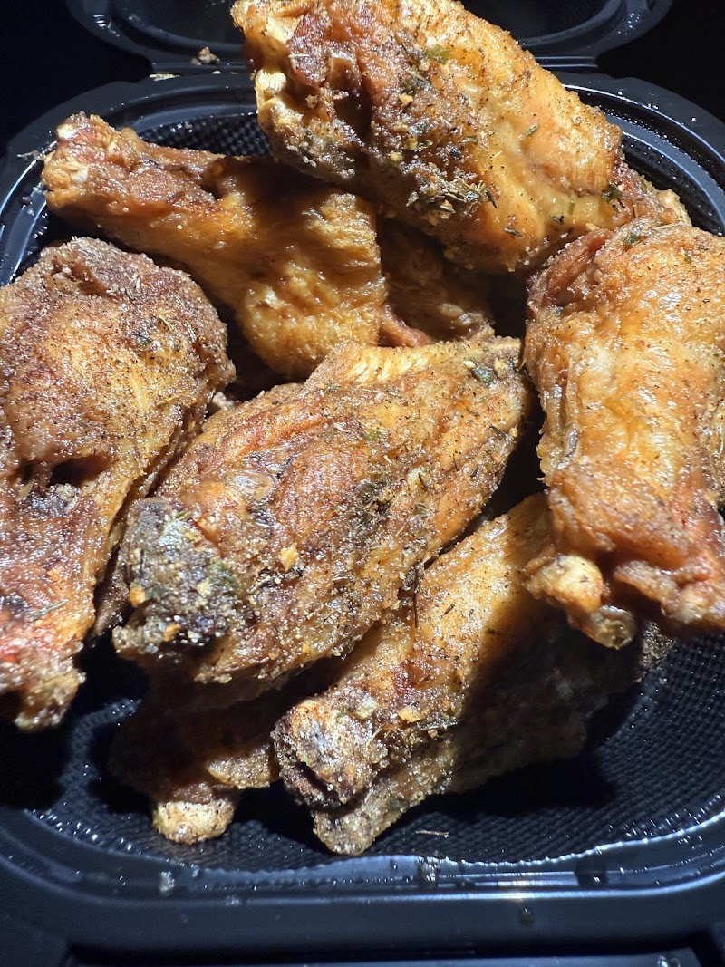 Wing Shack Cheyenne - photo 3
